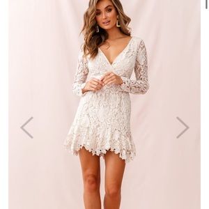 Selfie Leslie Kyle dress